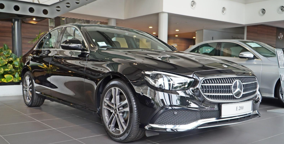 Mercedes-Benz E-Class business sedan